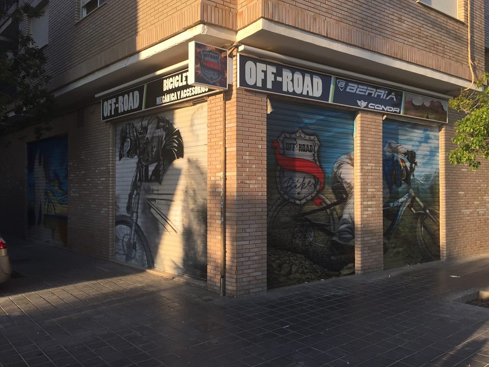 Off Road Bike, Manises